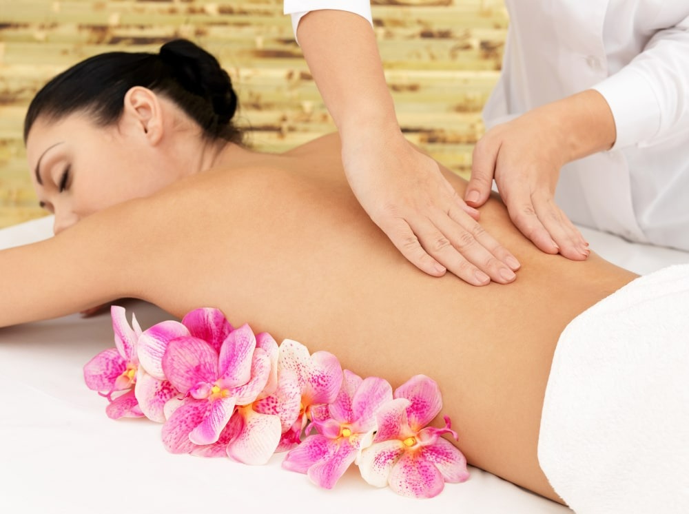woman-healthy-massage-body-spa-s